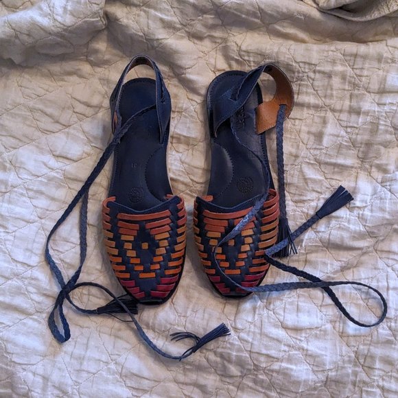 Espiritu | Huarache Tassel - Picture 3 of 4